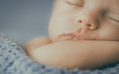 fotografia newborn, recienacido, baby, pregnant, reportaje en ibiza, disfraces, photography, profesional photographer